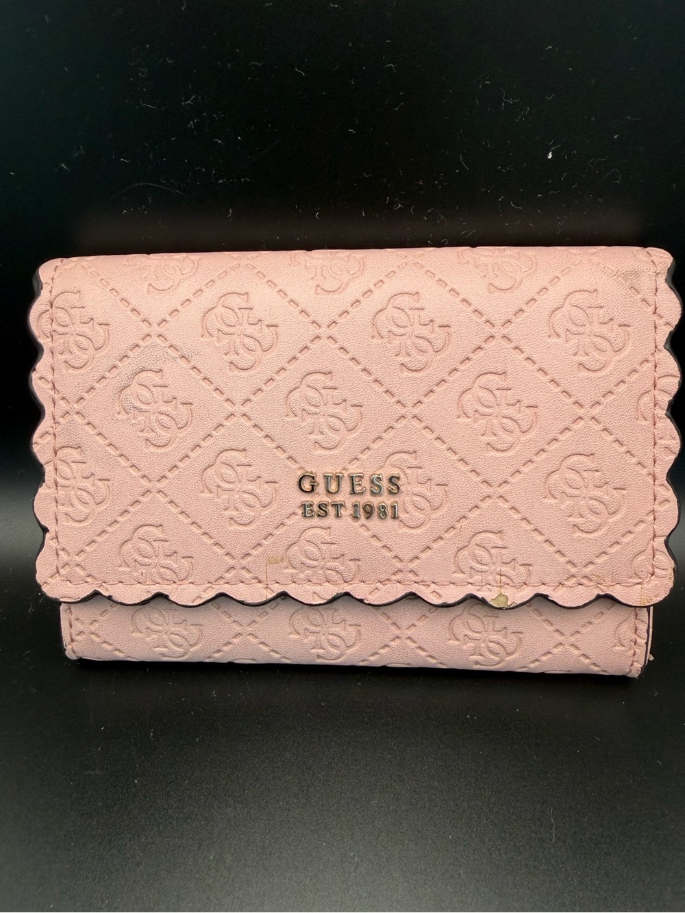 GUESS Pink Quilted Scallop-Edge Trifold Wallet